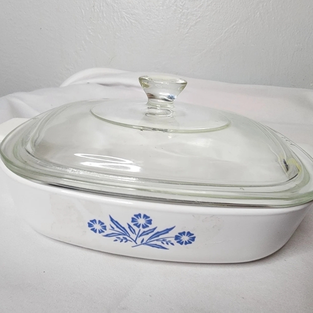 CorningWare P-7-B Square Casserole Dish/Baker Made In USA
